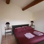 Hameau Des Oraisonis Semesterbostad