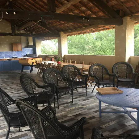 Prázdninový dům Hameau Des Oraisonis *